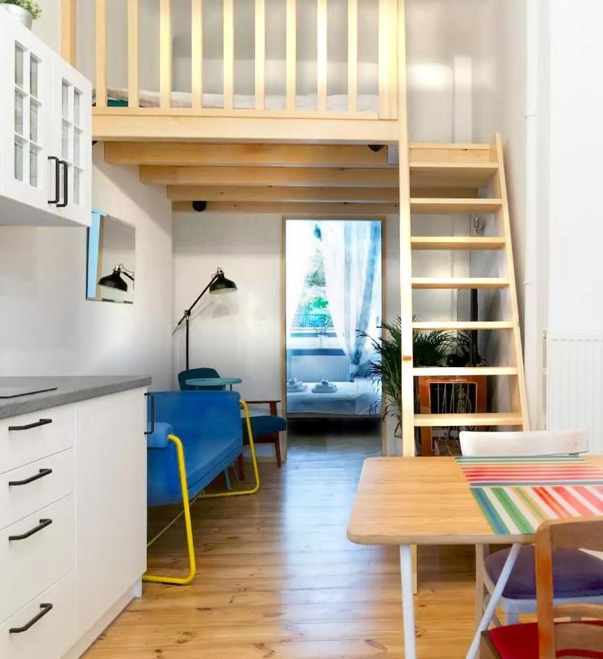 Wstapartments Retrofunky وارسو المظهر الخارجي الصورة