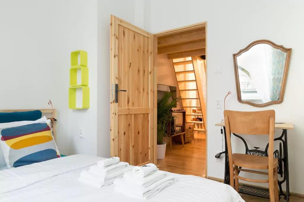 Wstapartments Retrofunky وارسو المظهر الخارجي الصورة