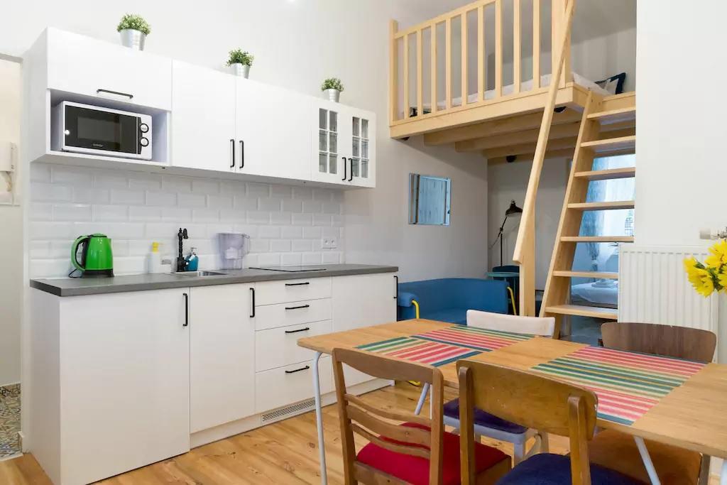 Wstapartments Retrofunky وارسو المظهر الخارجي الصورة