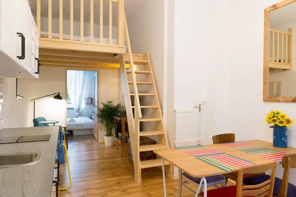 Wstapartments Retrofunky وارسو المظهر الخارجي الصورة
