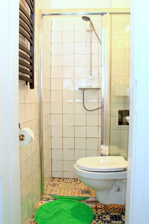 Wstapartments Retrofunky وارسو المظهر الخارجي الصورة
